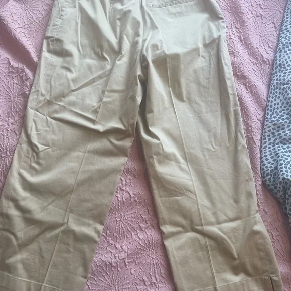 ($50 )Burberry Golf Chinos - Picture 5 of 11